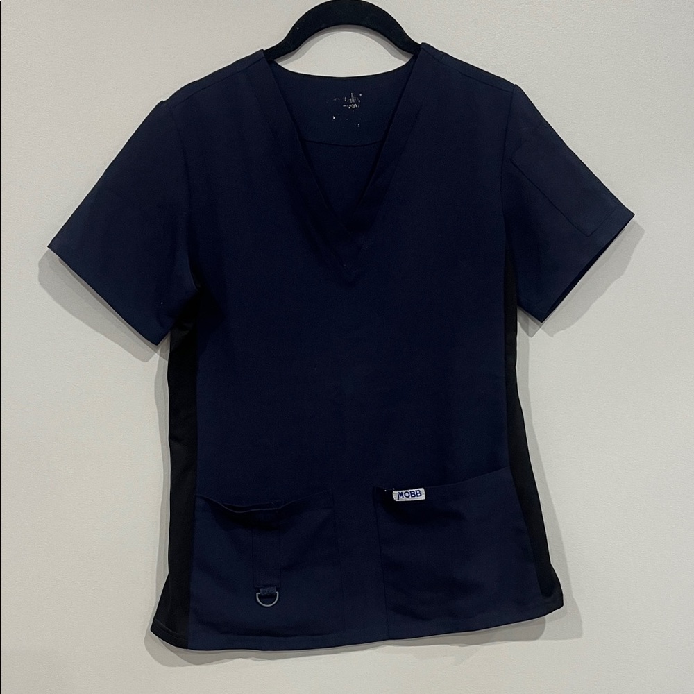 MOBB Scrub Top